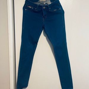 Medium washed jeans
